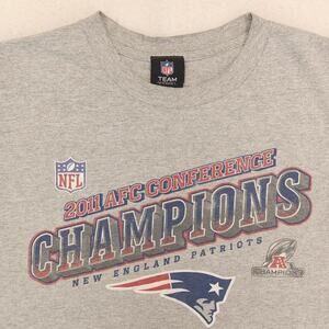 NFL New England Patriots Graphic Short Sleeve Football Shirt Mens Size L Gray